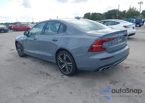 2022 Volvo S60 B5 R-Design from USA, damaged, VIN 7JRL12FM4NG165775
